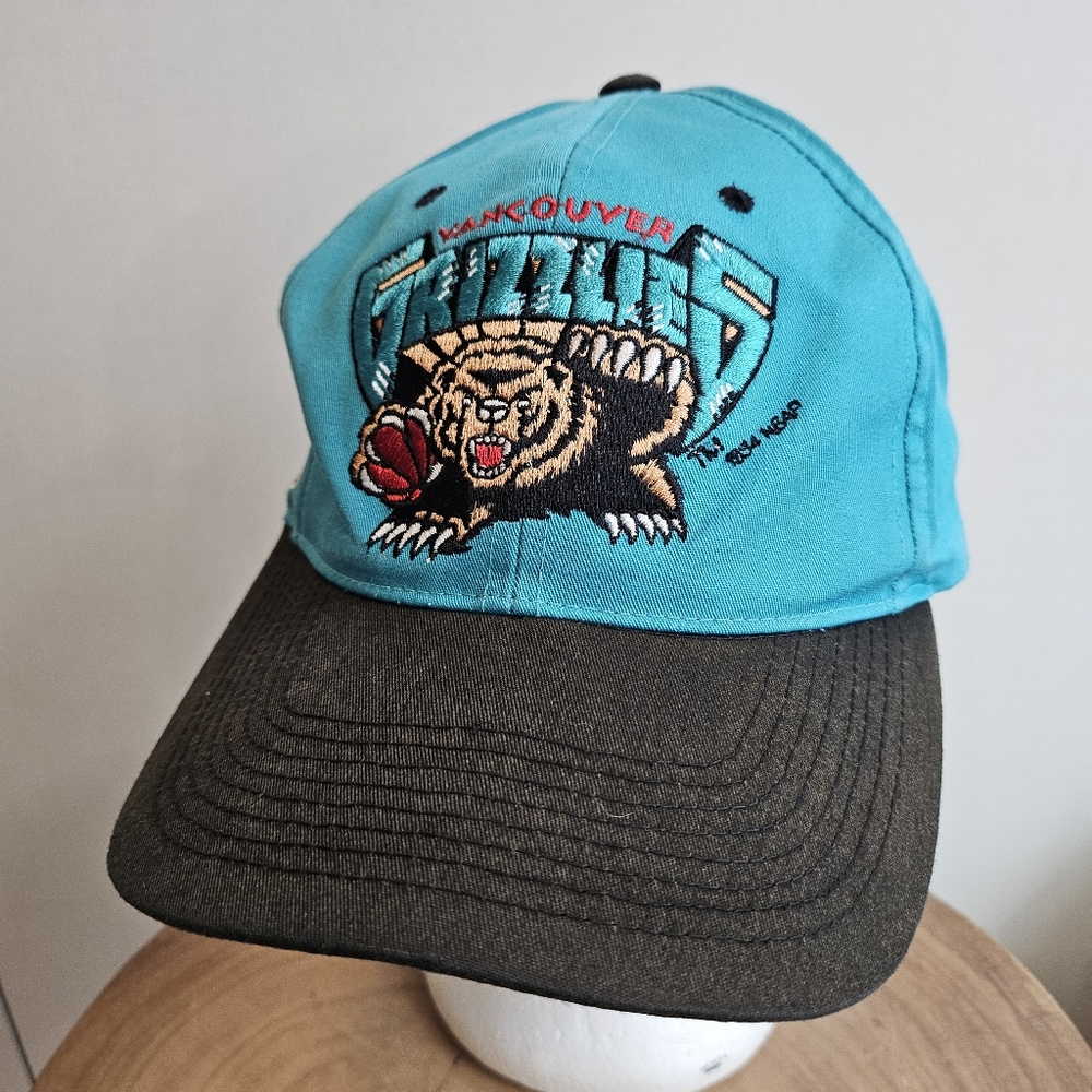 🖤 VTG Vancouver Grizzlies Snapback Hat 1994 NBA Sports Specialties